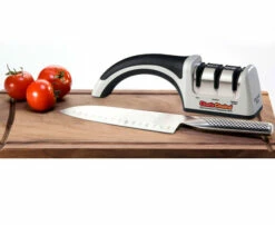 Chef's Choice Model 4643 ProntoPro Diamond Hone Pull Through (4643) -HOUSE OF KNIVES Sales 4643 lifestyle3 83778.1445550090