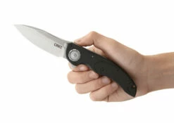 CRKT Linchpin (5405) -HOUSE OF KNIVES Sales 5405 Linchpin hand 1 Hi res 47078.1590081044