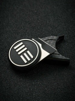 WE Knife Co. Quark Black And Silver (WE20021-2) -HOUSE OF KNIVES Sales WE20021 2 WE Knife Quark Black Silver WE210246 3 89919.1632509881