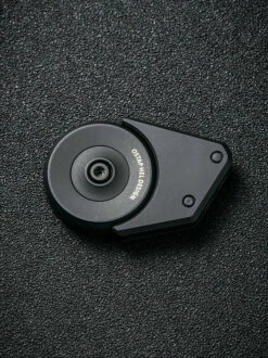 WE Knife Co. Quark Black And Silver (WE20021-2) -HOUSE OF KNIVES Sales WE20021 2 WE Knife Quark Black Silver WE210246 7 09955.1632509871