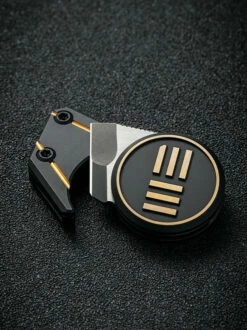 WE Knife Co. Quark Black And Gold (WE20021-1) -HOUSE OF KNIVES Sales WE210021 1 WE Knife Co Quark Black Gold WE210245 2 89132.1632508472